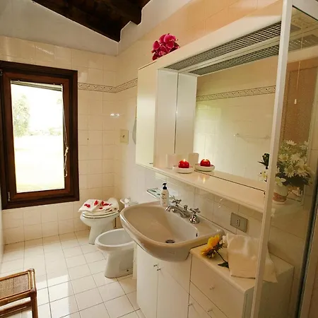 Soiano Sleeps 5 Pool Air Con * Soiano Del Lago